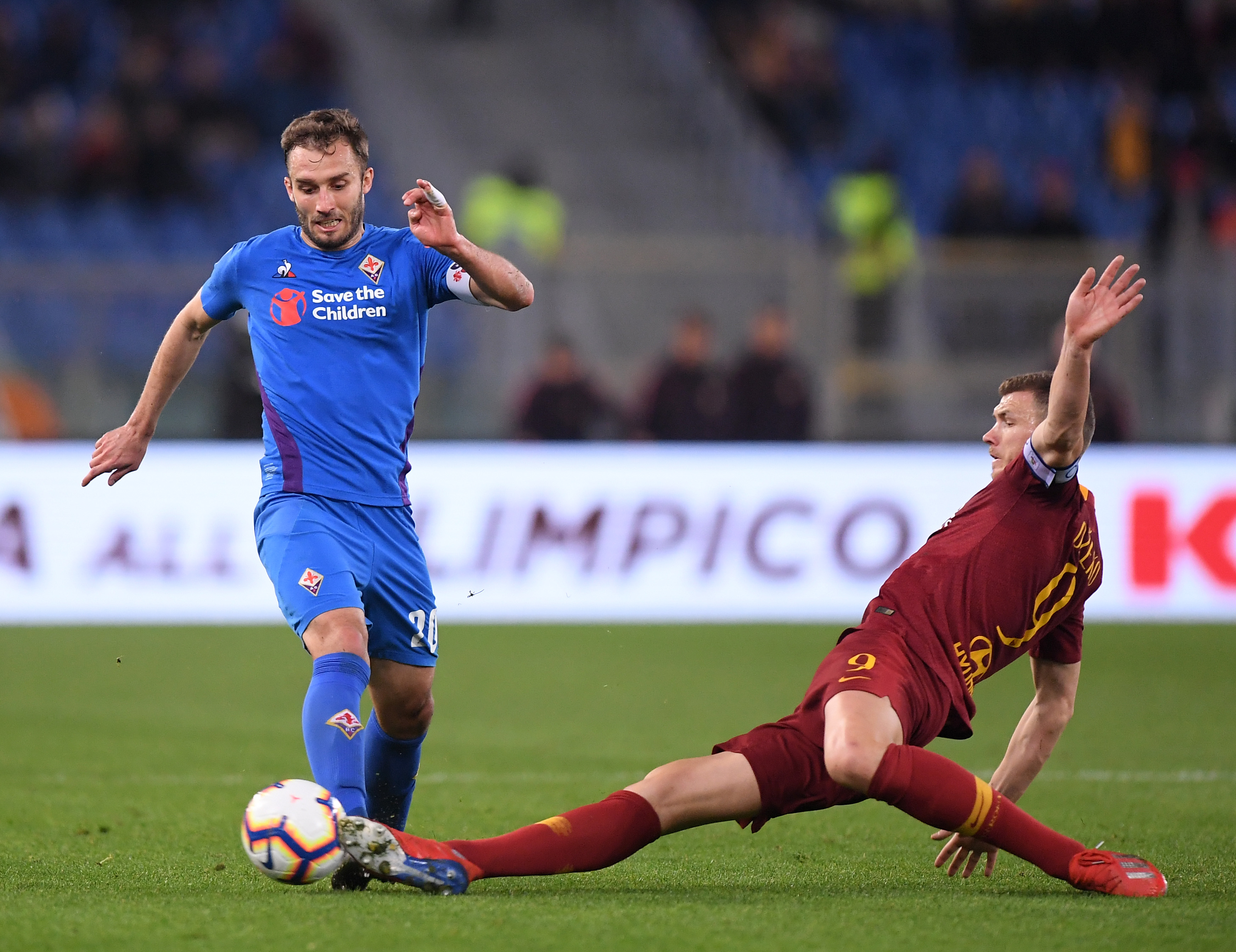 首节高效表现，韦尔展现全面实力（首节高效输出，韦尔尽显全能身手）