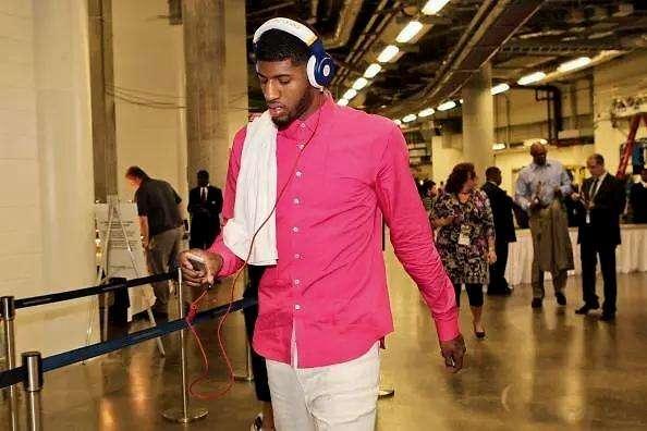 英超本赛季创造机会+成功过人双料20+仅6人 多库萨卡在列（英超本季创造机会与成功过人双项20+者仅6人，萨卡、多库在列）