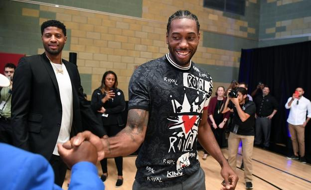 沃顿：从小就是梅西粉丝；格伊能在任何球队轻松开启职业生涯（沃顿称自小痴迷梅西；格伊无论在哪队都能轻松开启职业生涯）