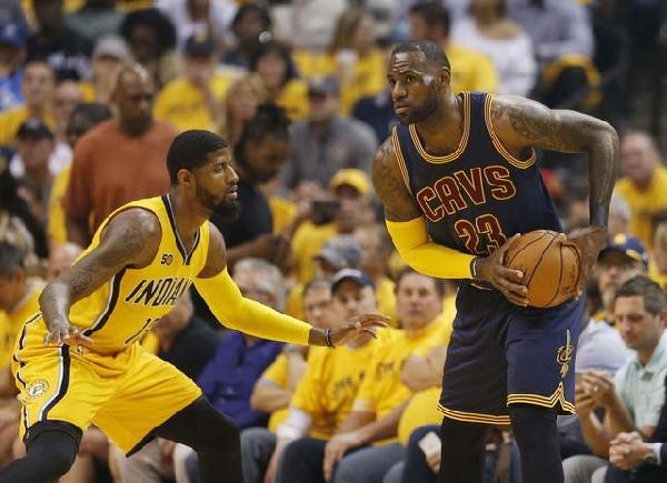 斯基拉：国米派球探考察卡利亚里20岁的右翼卫帕莱斯特拉（斯基拉报道：国米派球探赴卡利亚里考察20岁右翼卫帕莱斯特拉）