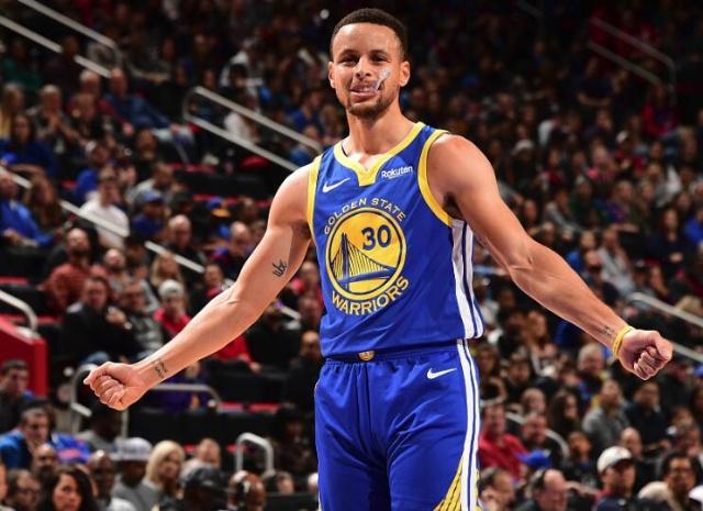 记者：狼队和塞维谈妥1700万欧签胡安卢，但球员想去那不勒斯（记者：狼队已与塞维利亚谈妥1700万欧引进胡安卢，但球员更倾向加盟那不勒斯）