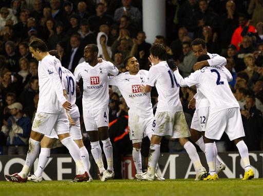 奥斯卡庆祝海港夺冠：我们是冠军！祝贺我的队友、朋友和球迷（奥斯卡欢庆海港加冕：我们就是冠军！向我的队友、朋友和球迷致贺）