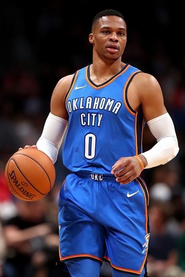 FC首尔官方：我们向球迷致歉，亚冠战绩低迷理应接受批评（FC首尔发布声明：就亚冠表现不佳向球迷致歉，坦承应当接受批评）