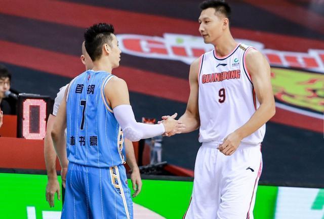 罗马诺：切尔西认为埃斯特旺是完美签约，愿笑着支付浮动条款（罗马诺：切尔西视埃斯特旺为理想引援，愿欣然支付附加条款）