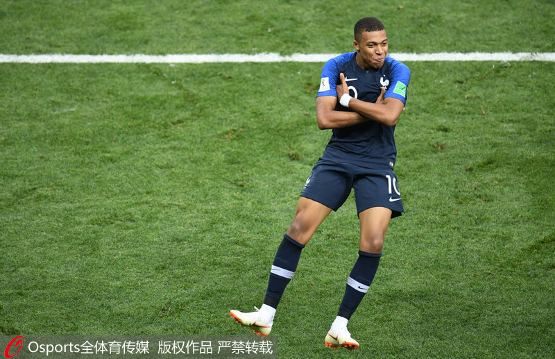 除升班马外，那不勒斯是五大联赛唯一2025年主场不败球队（2025年五大联赛剔除升班马后，仅那不勒斯主场保持不败）