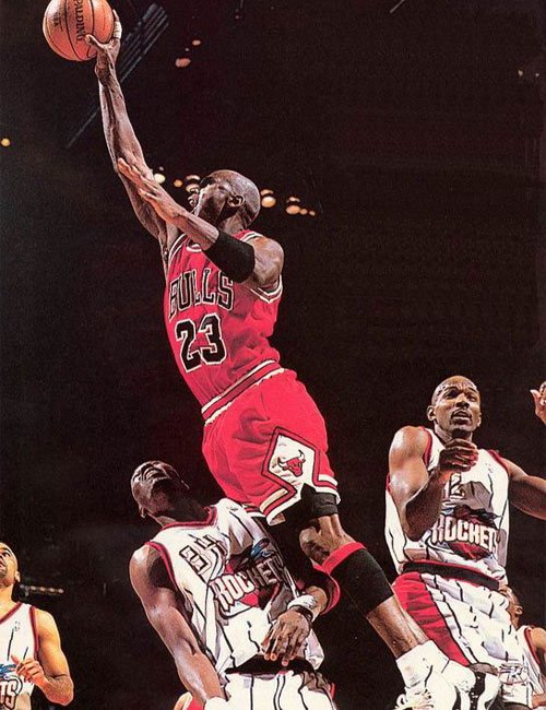 央视：世界杯门票“动态定价”惹不满，球迷直呼“贵得离谱”（央视聚焦世界杯门票动态定价惹争议 球迷称价格离谱）